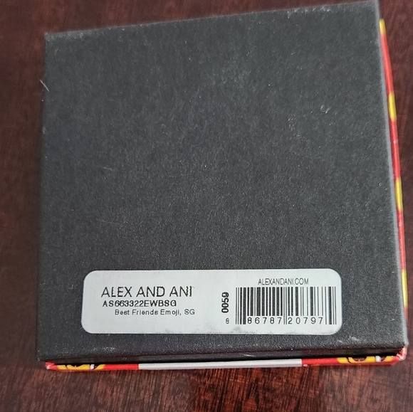 Alex and Ani X emoji best friends bracelet - Picture 3 of 4